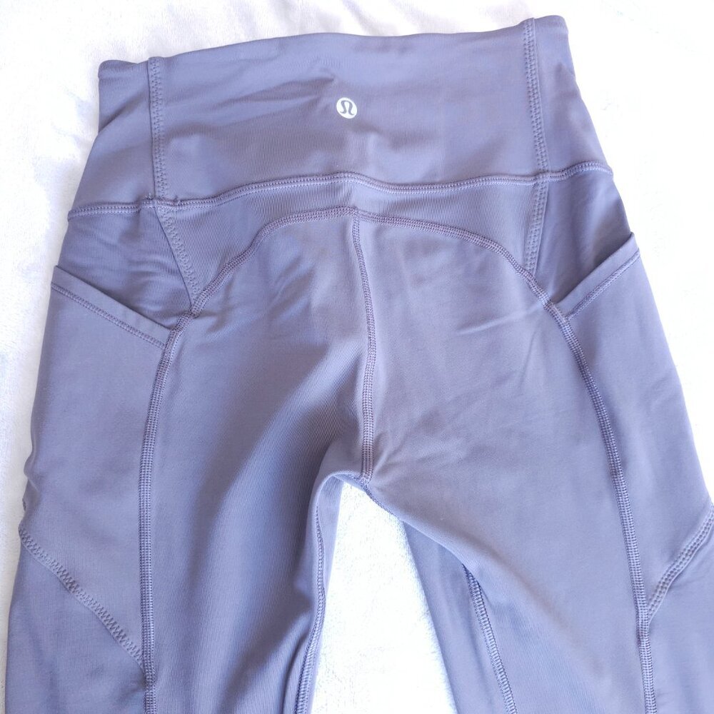 Lululemon Grey Leggings Size 4 High Rise 28" Inseam Side Pockets Athletic Yoga - Picture 12 of 15